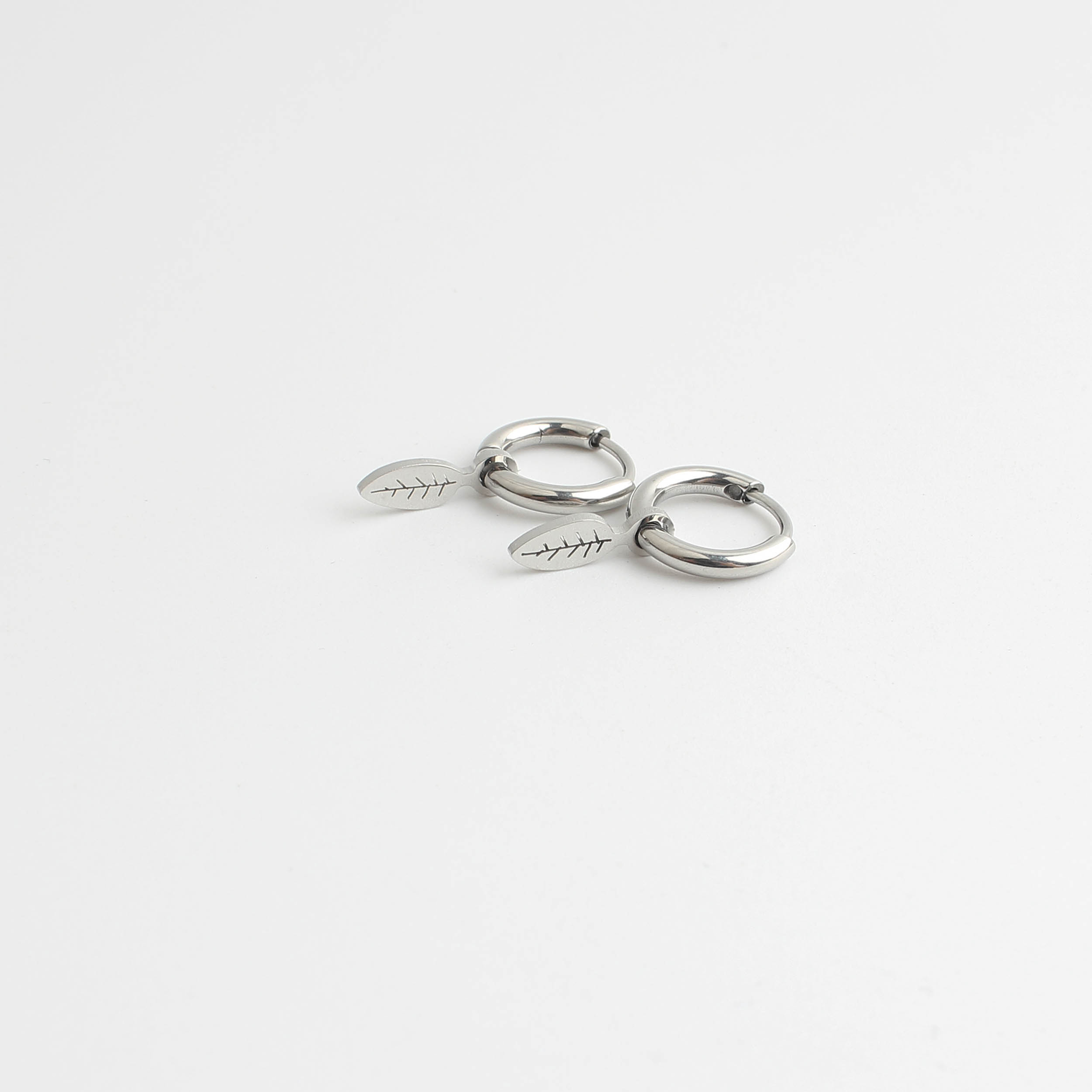 Little Feather - Earrings - Stainless Steel